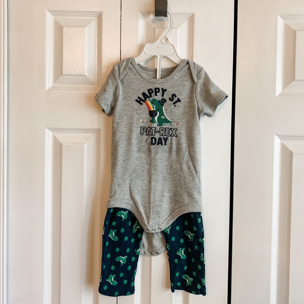 St. Patrick's Day Outfit- excellent used condition